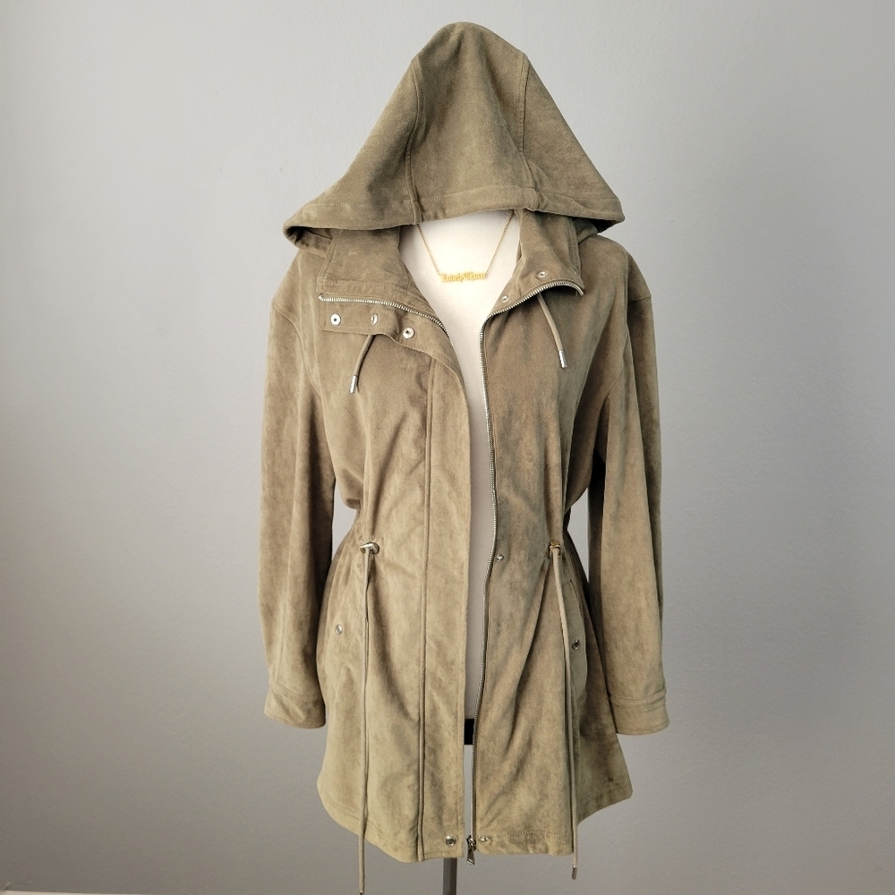 ZARA // ltd ed olive faux suede hooded silhouette cargo utility jacket coat